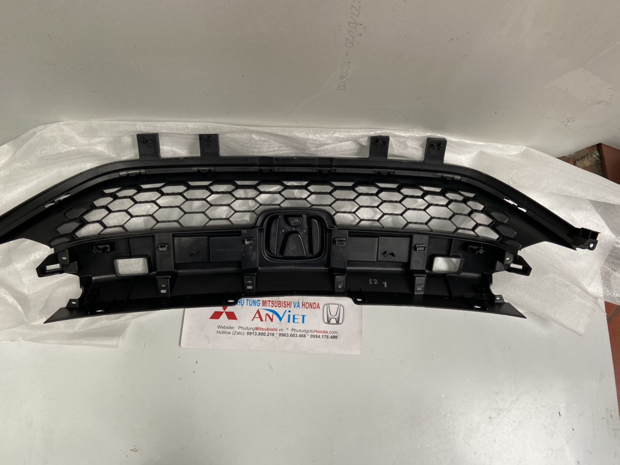 Mặt ca lăng xe Honda CITY 2021-2022 phần đế nhựa